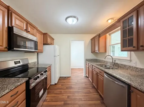 637 Yates Place Zebulon NC 27597