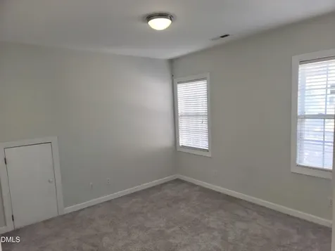 1841 Dunbar Place Burlington NC 27215