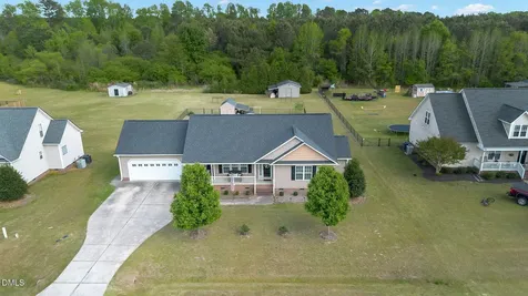 59 Long Grass Drive Smithfield NC 27577