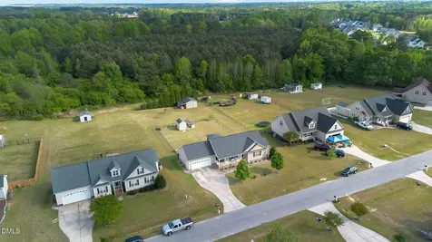 59 Long Grass Drive Smithfield NC 27577