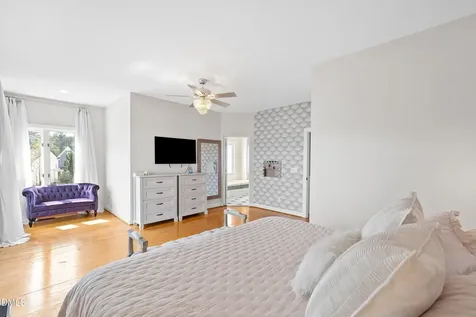 408 Burnbank Drive Cary NC 27519