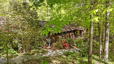 105 Barcliff Terrace Cary NC 27518