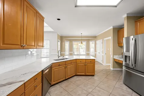 805 Cricketfield Lane Cary NC 27518