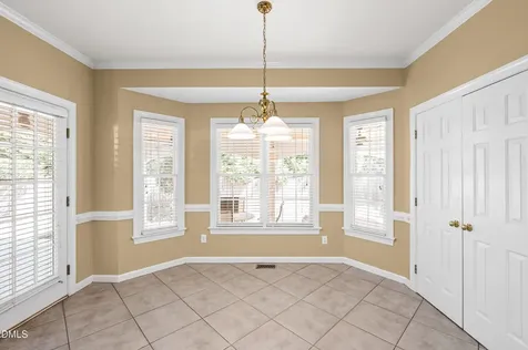 805 Cricketfield Lane Cary NC 27518