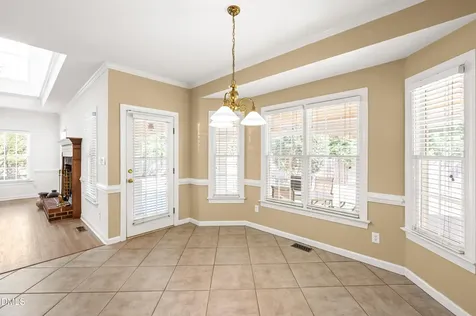 805 Cricketfield Lane Cary NC 27518