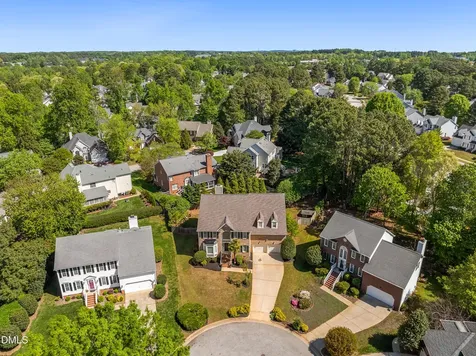 805 Cricketfield Lane Cary NC 27518