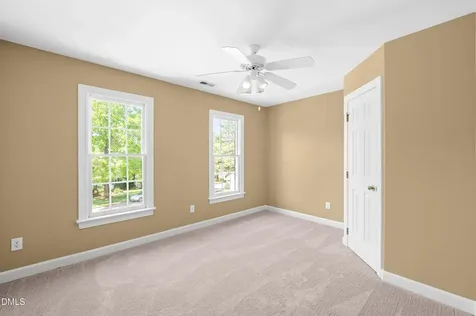 805 Cricketfield Lane Cary NC 27518