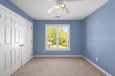 805 Cricketfield Lane Cary NC 27518