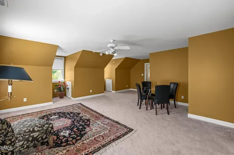 805 Cricketfield Lane Cary NC 27518