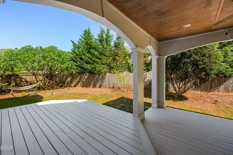 805 Cricketfield Lane Cary NC 27518