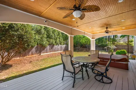 805 Cricketfield Lane Cary NC 27518