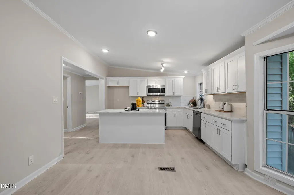 641 Ethel Christine Way Chapel Hill NC 27516