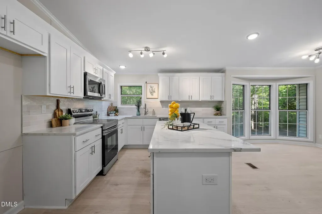 641 Ethel Christine Way Chapel Hill NC 27516