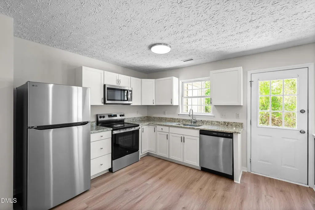 7029 Jeffreys Creek Lane Raleigh NC 27616