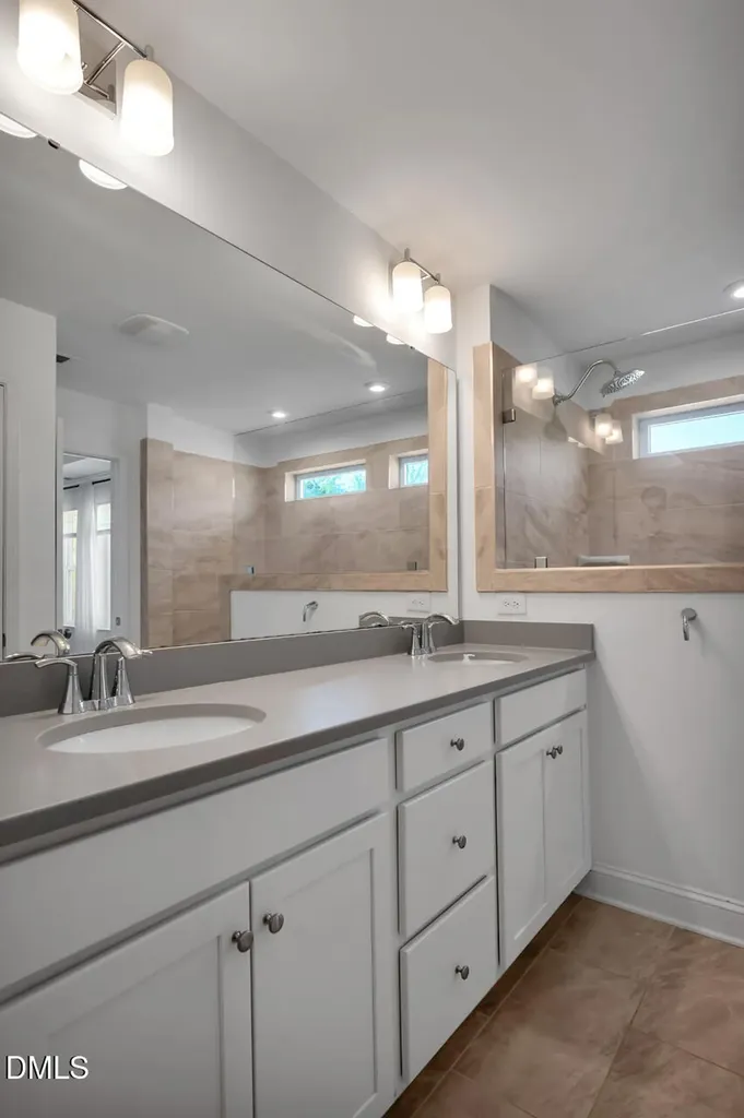 43 Balfour Run Chapel Hill NC 27516