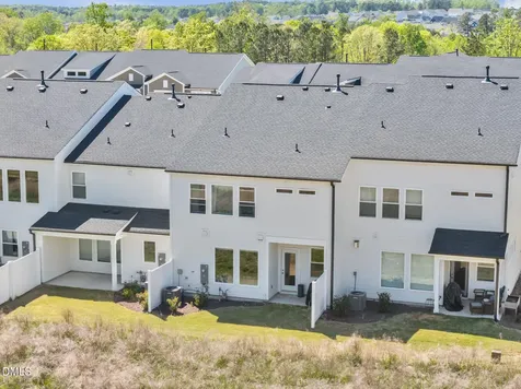 43 Balfour Run Chapel Hill NC 27516
