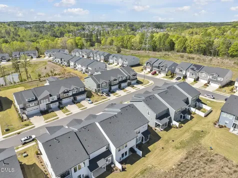 43 Balfour Run Chapel Hill NC 27516