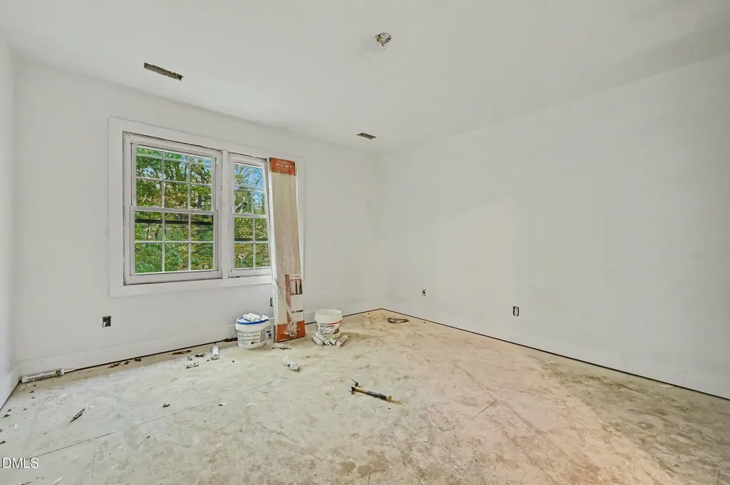 8700 Cliff Top Court Raleigh NC 27613