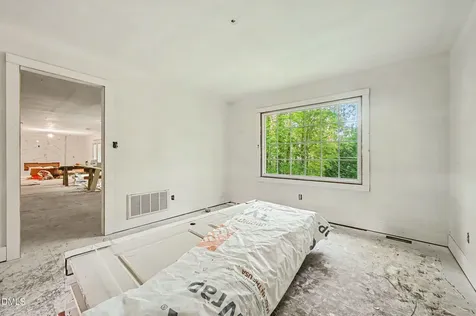 8700 Cliff Top Court Raleigh NC 27613