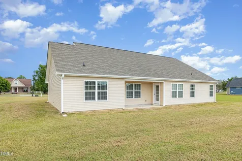 87 Cedar Lake Lane Clinton NC 28328