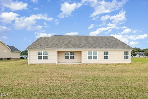 87 Cedar Lake Lane Clinton NC 28328