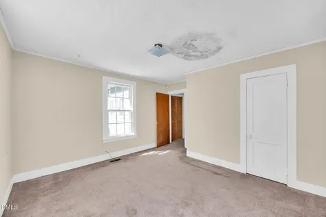 162 Lin Tilley Road Durham NC 27712