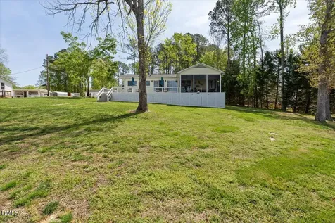 121 Hilltop Circle Littleton NC 27850
