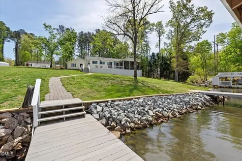 121 Hilltop Circle Littleton NC 27850