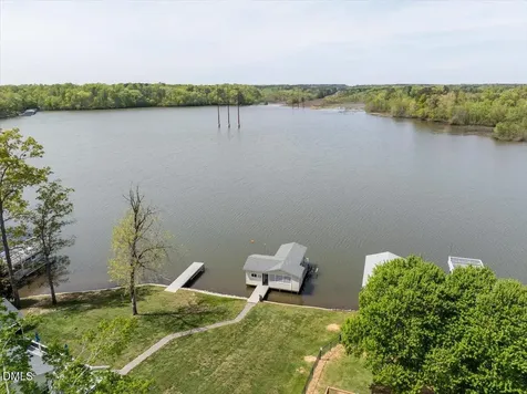 121 Hilltop Circle Littleton NC 27850