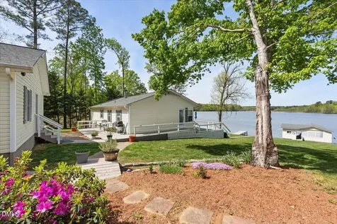 121 Hilltop Circle Littleton NC 27850