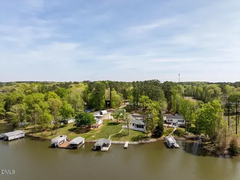 121 Hilltop Circle Littleton NC 27850