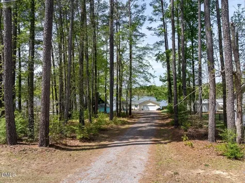 121 Hilltop Circle Littleton NC 27850
