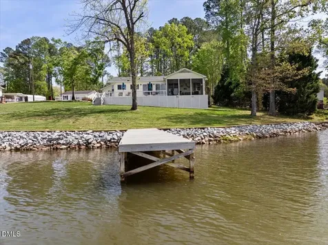 121 Hilltop Circle Littleton NC 27850