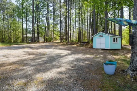 121 Hilltop Circle Littleton NC 27850