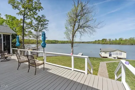 121 Hilltop Circle Littleton NC 27850