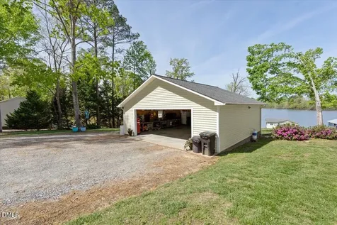 121 Hilltop Circle Littleton NC 27850