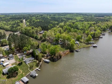 121 Hilltop Circle Littleton NC 27850