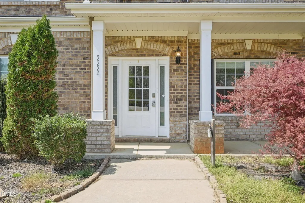 5552 Fantasy Moth Drive Garner NC 27529