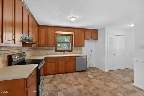 4905 Reigal Wood Road Durham NC 27712