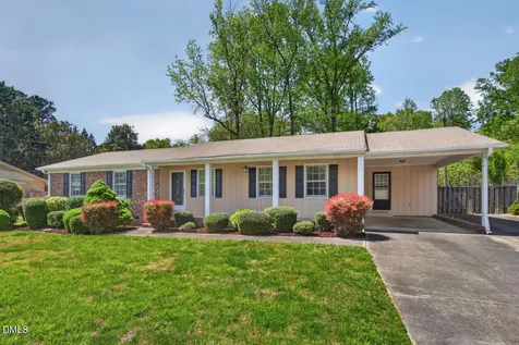 4905 Reigal Wood Road Durham NC 27712
