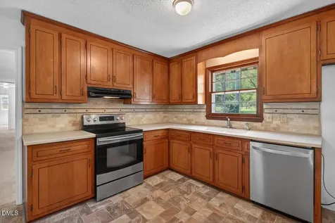 4905 Reigal Wood Road Durham NC 27712