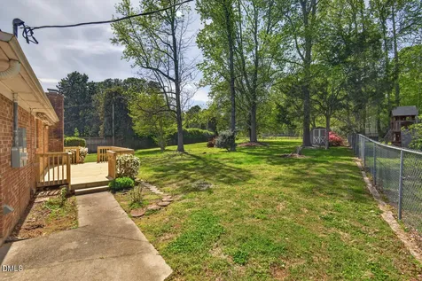 4905 Reigal Wood Road Durham NC 27712