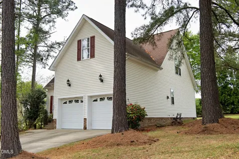7804 Lagenaria Drive Angier NC 27501