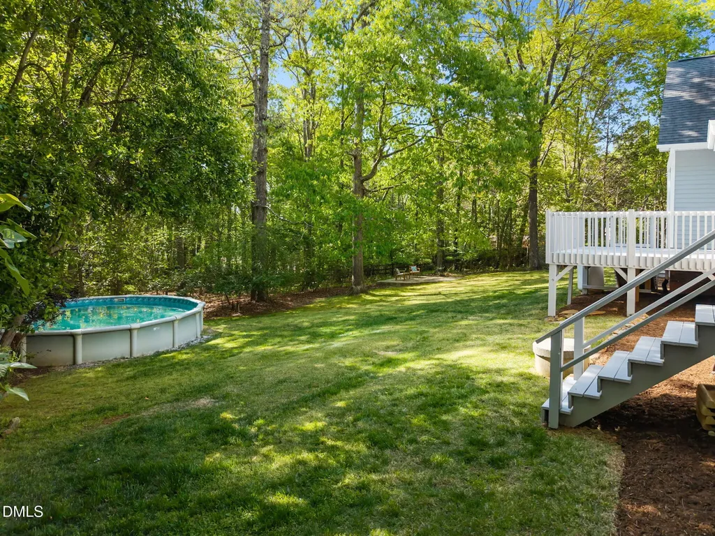 8728 Drew Lane Chapel Hill NC 27516