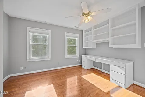 8728 Drew Lane Chapel Hill NC 27516