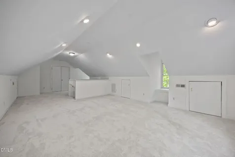 8728 Drew Lane Chapel Hill NC 27516