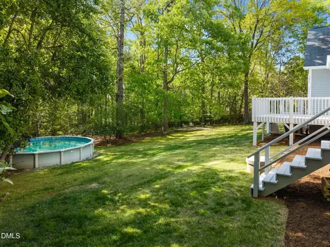 8728 Drew Lane Chapel Hill NC 27516