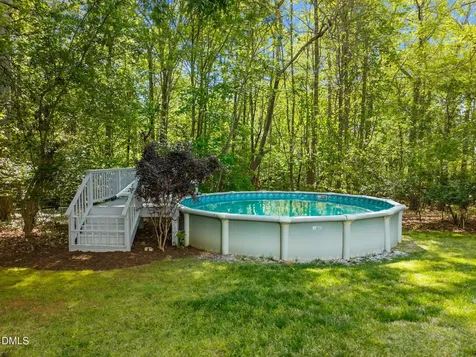 8728 Drew Lane Chapel Hill NC 27516