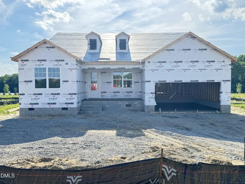 35 Windward Place Lillington NC 27546
