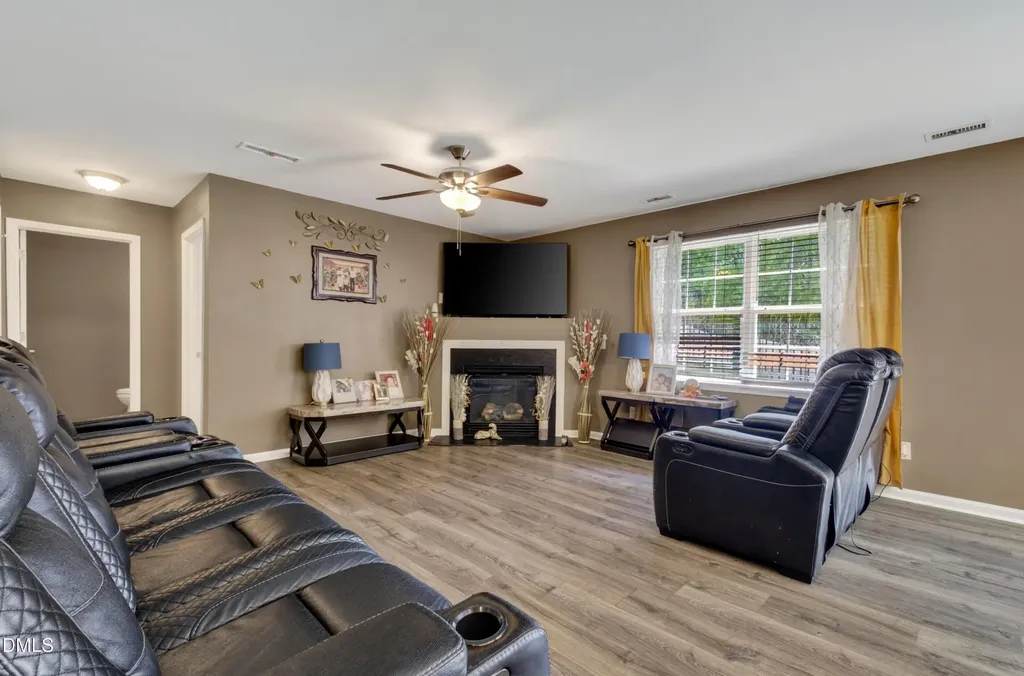 658 Yorkshire Drive Clayton NC 27520